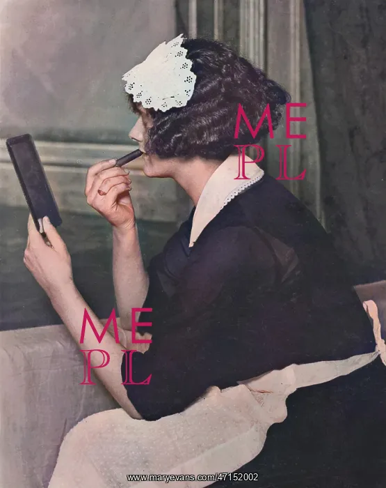  : Maid applying lipstick