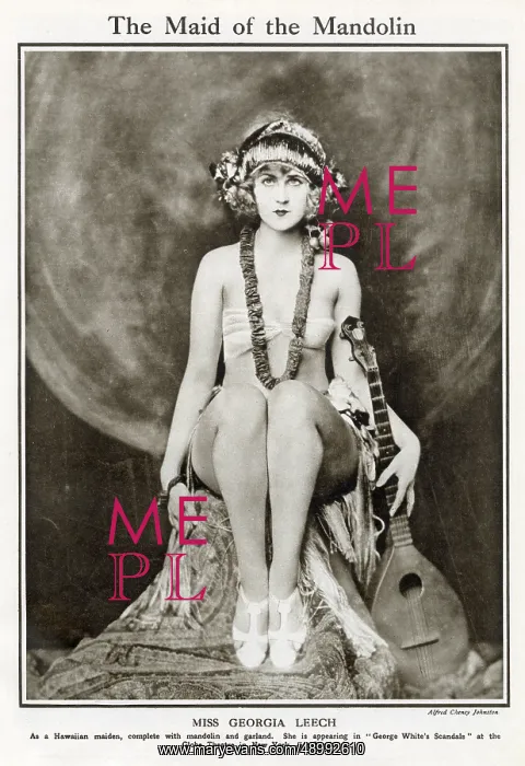 : The Maid of the Mandolin : The Maid of the Mandolin