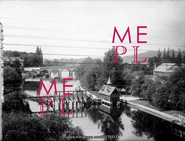 : Maidenhead Bridge, Bridge Road, Maidenhead : Maidenhead Bridge, Bridge Road, Maidenhead
