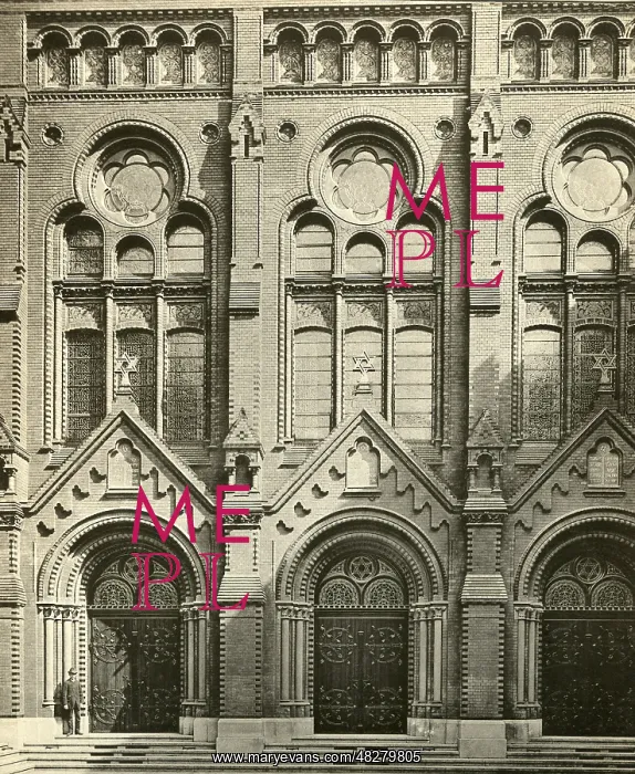 : Main facade of the Lindenstrasse Synagogue in Berlin : Main facade of the Lindenstrasse Synagogue in Berlin