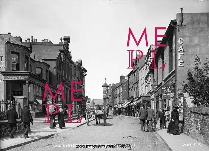 : Main Street, Portrush, Looking North : Main Street, Portrush, Looking North
