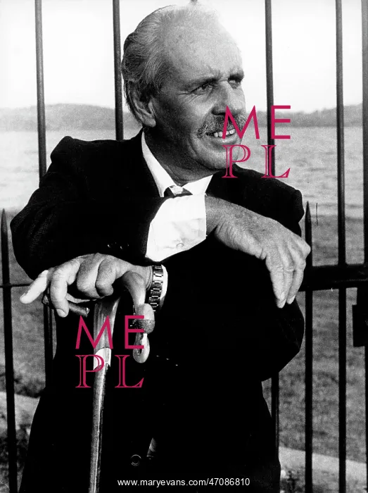 : Major Bob Astle : Major Bob Astle