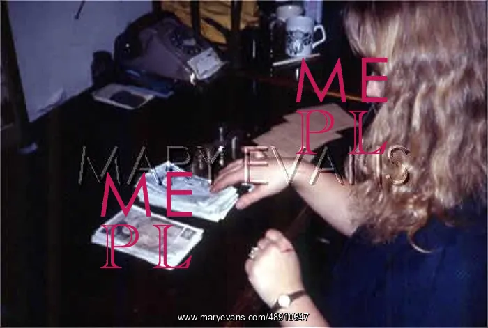 : MAKING UP PAY PACKETS : MAKING UP PAY PACKETS