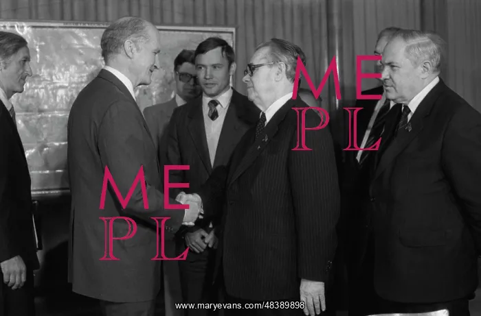 : Malcolm Baldridge visits USSR : Malcolm Baldridge visits USSR