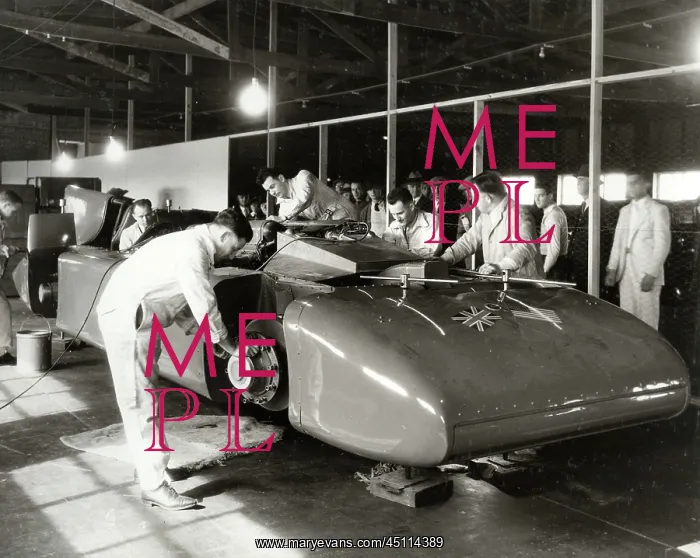 : Malcolm Campbell - Blue Bird - Record Attempt, Daytona Beach : Malcolm Campbell - Blue Bird - Record Attempt, Daytona Beach
