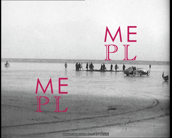 : Malcolm Campbell Driving Bluebird on a Beach : Malcolm Campbell Driving Bluebird on a Beach