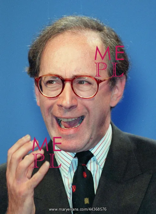  : Malcolm Rifkind MP