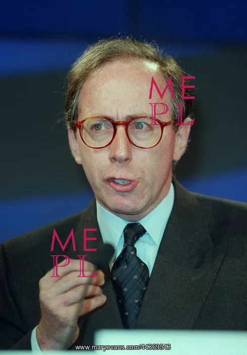  : Malcolm Rifkind MP