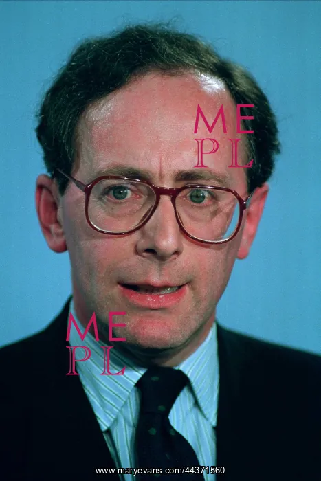  : Malcolm Rifkind MP