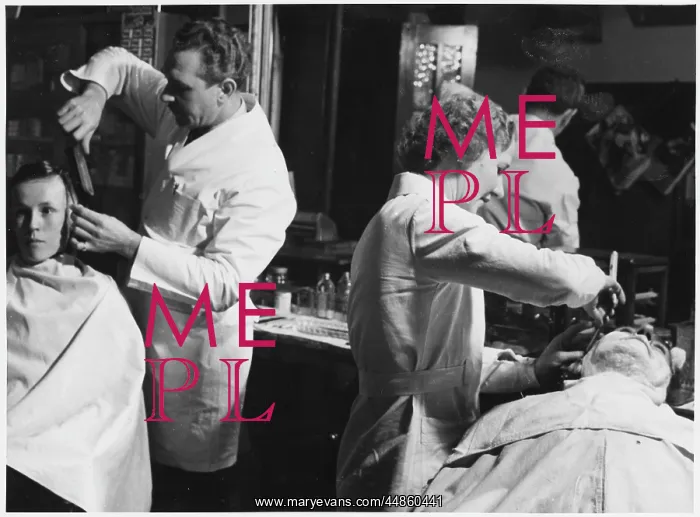 : MALE & FEMALE BARBERS : MALE & FEMALE BARBERS