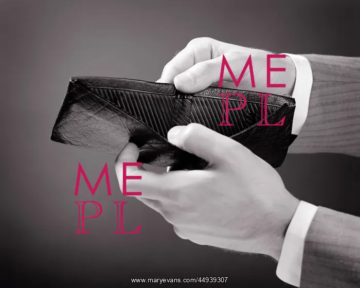 : Male Hands Holding Open a Wallet and Revealing : Male Hands Holding Open a Wallet and Revealing