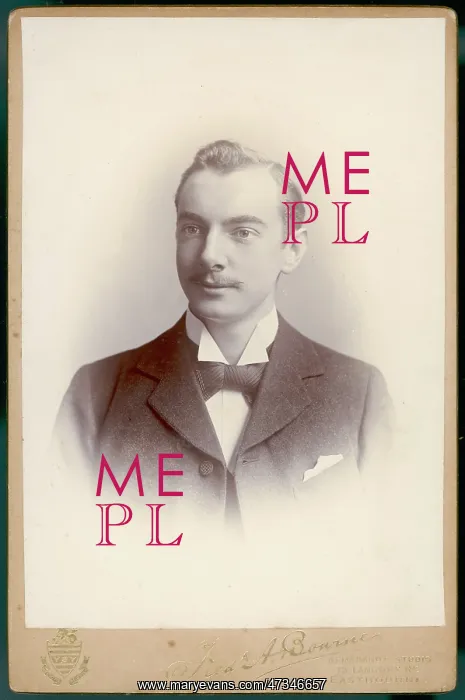 : MALE TYPE / SMILING C1890 : MALE TYPE / SMILING C1890