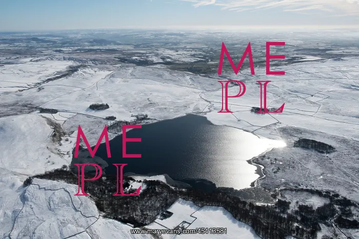 : Malham Tarn in the snow, looking south, Malham : Malham Tarn in the snow, looking south, Malham