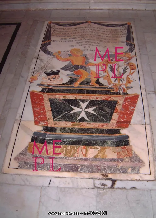 : MALTESE TOMB COVERING : MALTESE TOMB COVERING