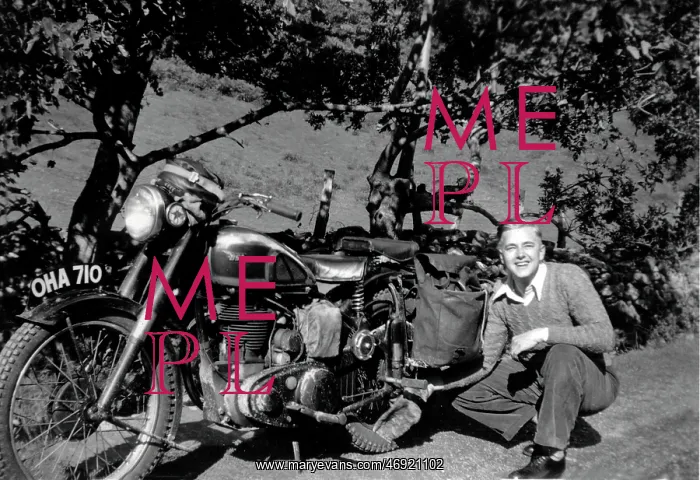 : Man & 1948 BSA motorcycle : Man & 1948 BSA motorcycle