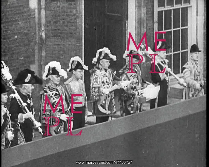 : Man Announcing the Death of George V, His Majesty : Man Announcing the Death of George V, His Majesty