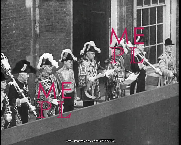 : Man Announcing the Death of George V, His Majesty : Man Announcing the Death of George V, His Majesty