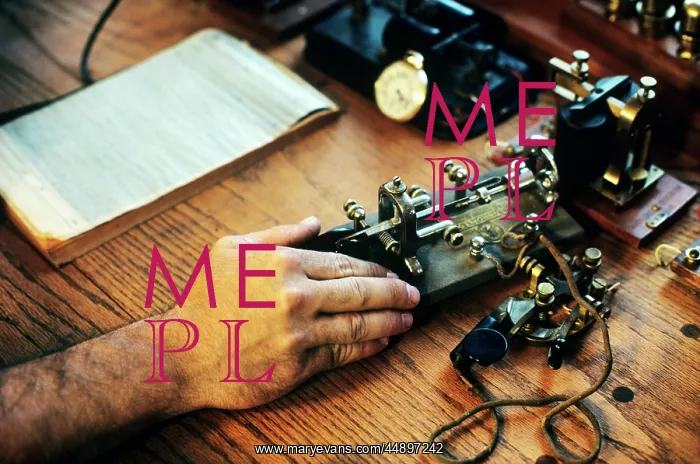  : MAN HAND TELEGRAPH OPERATOR IN RAILROAD OFFICE