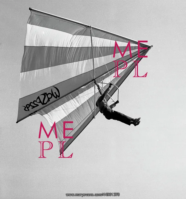  : Man with a hang glider