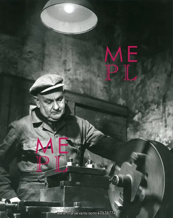 : Man in machine shop, Dinorwig Slate Quarry, North Wales : Man in machine shop, Dinorwig Slate Quarry, North Wales
