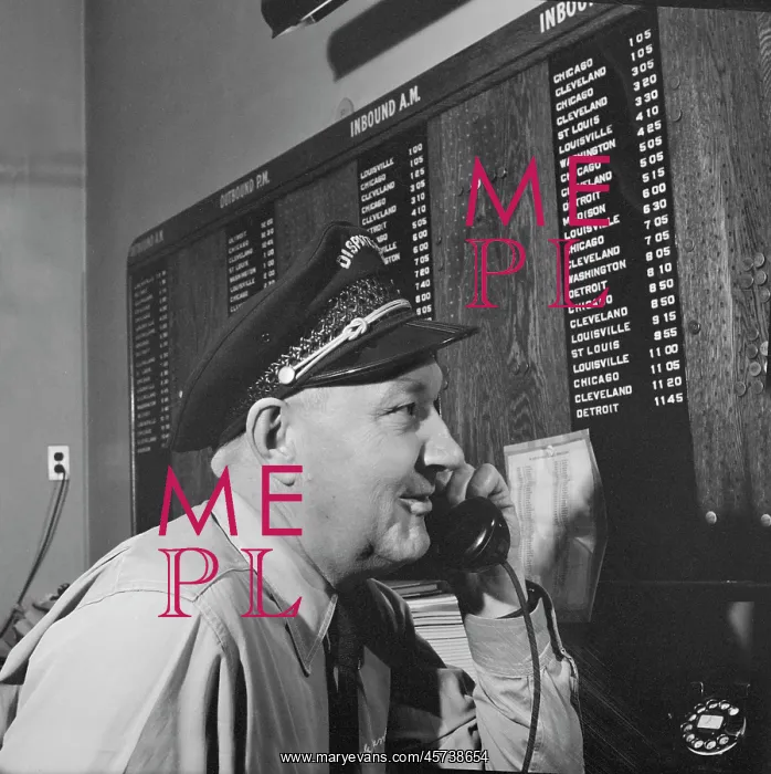 : man - occupations - dispatcher - World War II : man - occupations - dispatcher - World War II