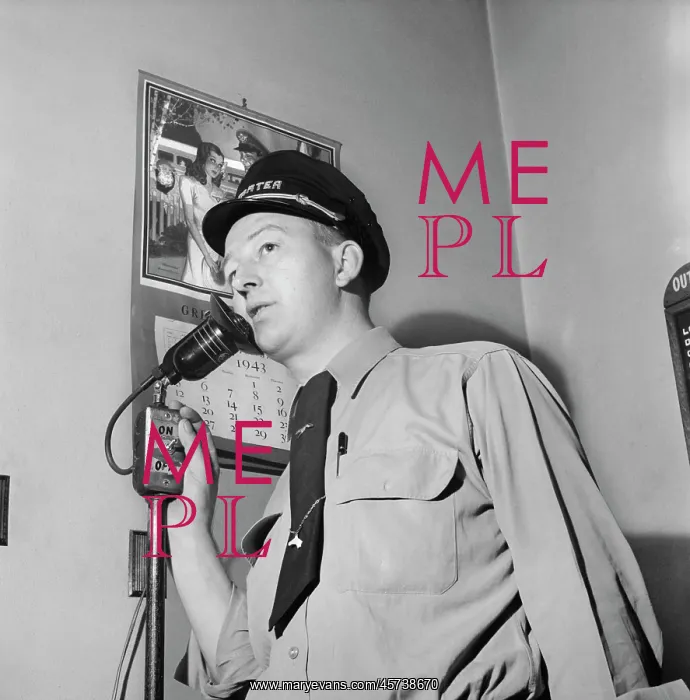 : man - occupations - dispatcher - World War II : man - occupations - dispatcher - World War II