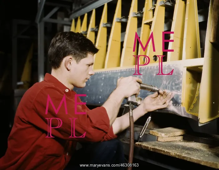 : Man - Occupations - Employment - Riveter : Man - Occupations - Employment - Riveter