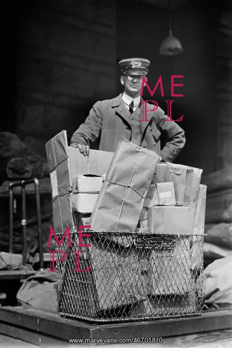 : Man - Occupations - Mailman - Postman : Man - Occupations - Mailman - Postman
