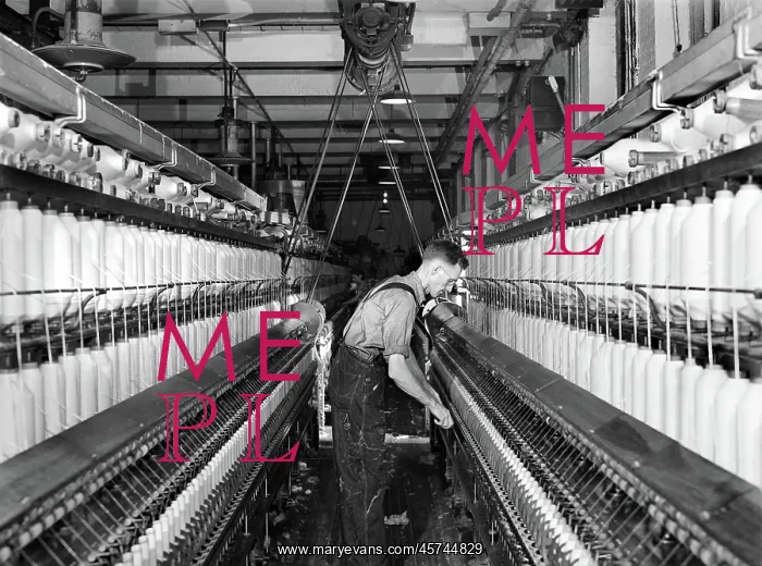: Man - Occupations - Textiles - Factory : Man - Occupations - Textiles - Factory