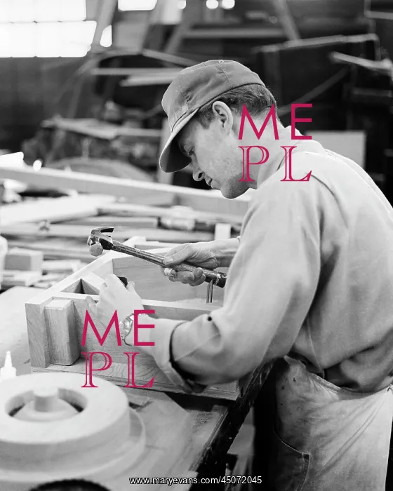 : Man Pattern-Maker Skilled Craftsman Who Makes : Man Pattern-Maker Skilled Craftsman Who Makes