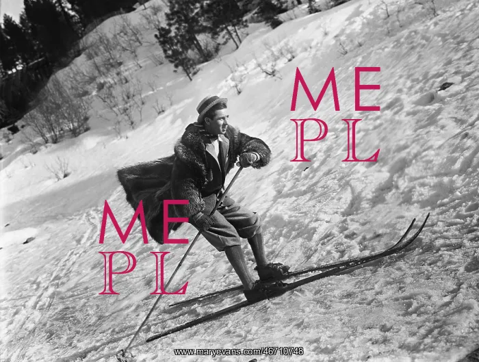 : Man skiing : Man skiing