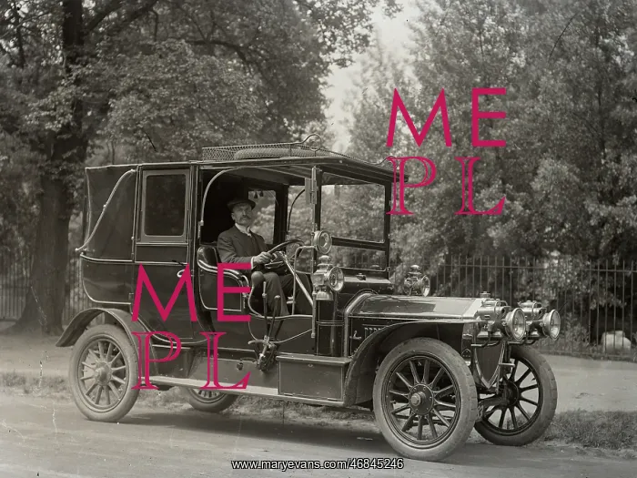 : Man at the wheel of a car : Man at the wheel of a car