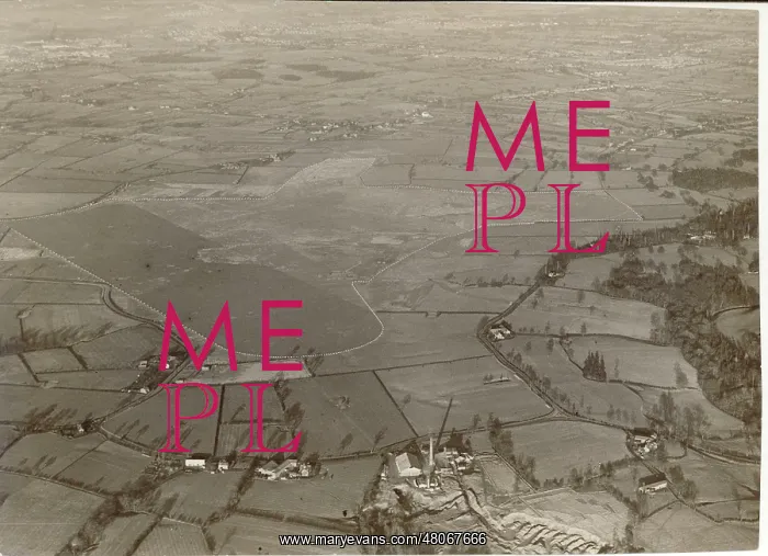 : Manchester Municipal aerodrome, Ringway : Manchester Municipal aerodrome, Ringway