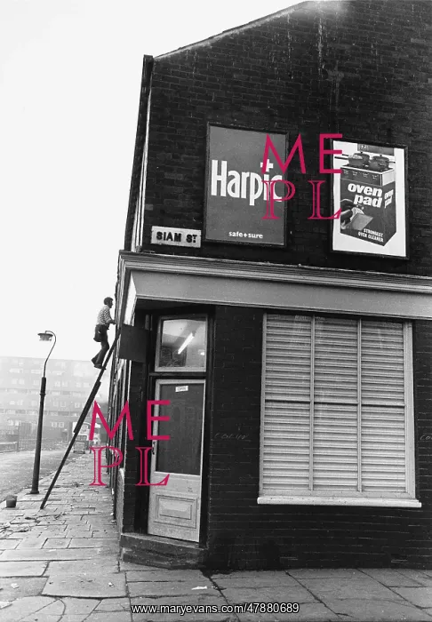 : Manchester Street Corner 1973 : Manchester Street Corner 1973