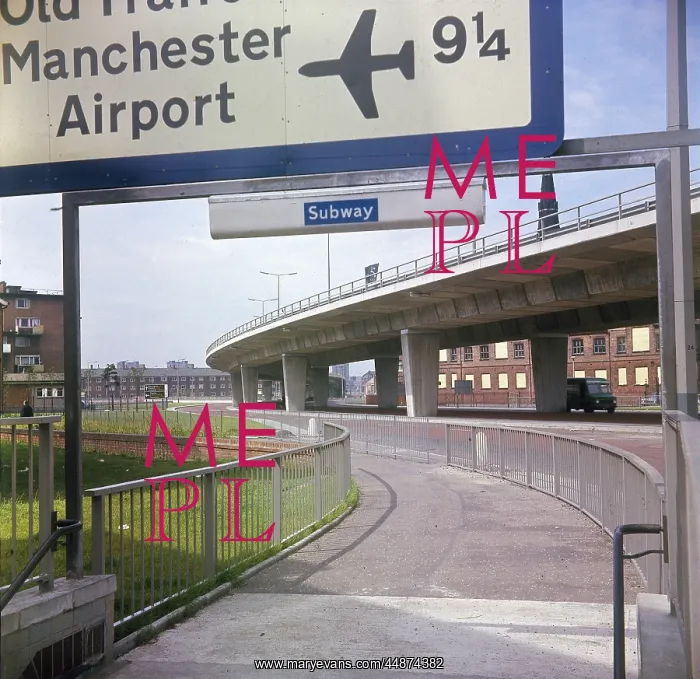 : MANCUNIAN WAY FLYOVER : MANCUNIAN WAY FLYOVER