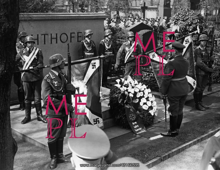 : Manfred Freiherr von Richthofen : Manfred Freiherr von Richthofen