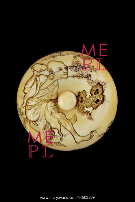 : Manju netsuke - Handaka Sonja conjuring up a dragon : Manju netsuke - Handaka Sonja conjuring up a dragon