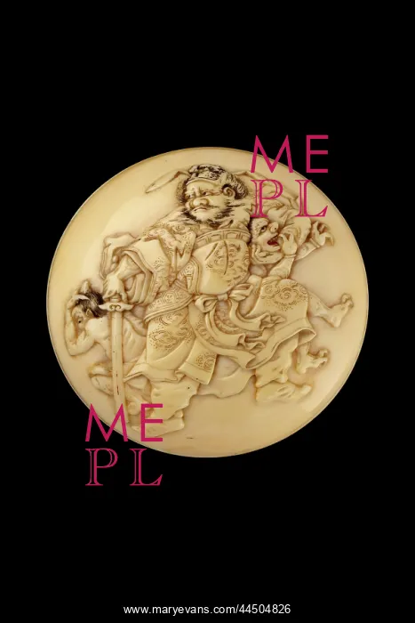 : Manju netsuke - Shoki the Demon Queller with two demons : Manju netsuke - Shoki the Demon Queller with two demons