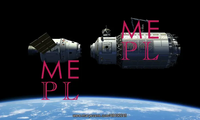 : A manned reusable crew capsule docks with an orbital ? : A manned reusable crew capsule docks with an orbital ?