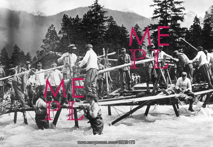 : Manoeuvre of the mountain infantry in Mittenwald, 1937 : Manoeuvre of the mountain infantry in Mittenwald, 1937