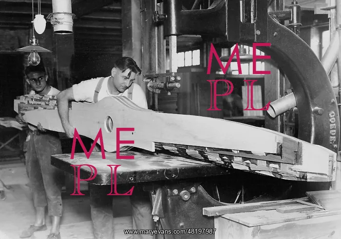 : Manufacture of a propeller, 1930 : Manufacture of a propeller, 1930