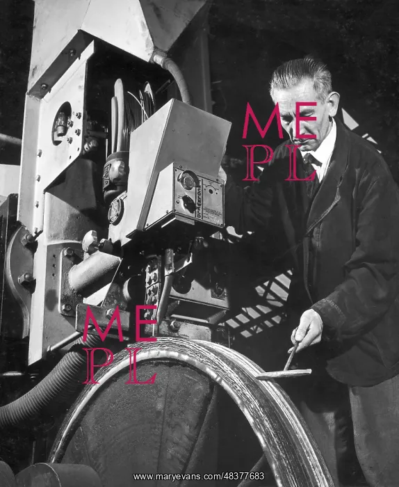 : Manufacturing a train wheel : Manufacturing a train wheel