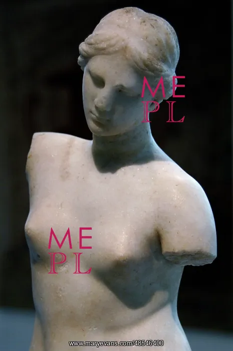 : Marble statue of Aphrodite Anadyomene : Marble statue of Aphrodite Anadyomene