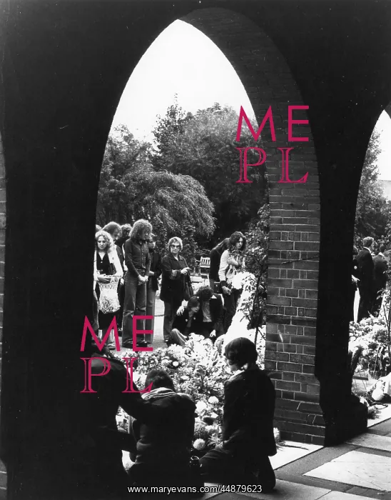 : MARC BOLAN'S FUNERAL : MARC BOLAN'S FUNERAL