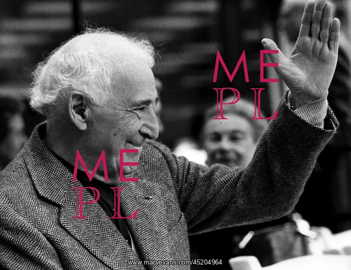 : Marc Chagall watches as his mosaic, The ? : Marc Chagall watches as his mosaic, The ?
