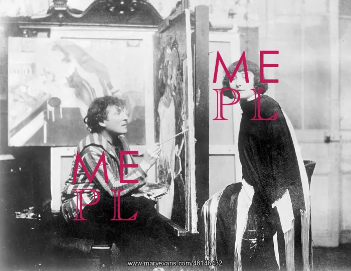  : Marc Chagall with his wife Bella, 1926