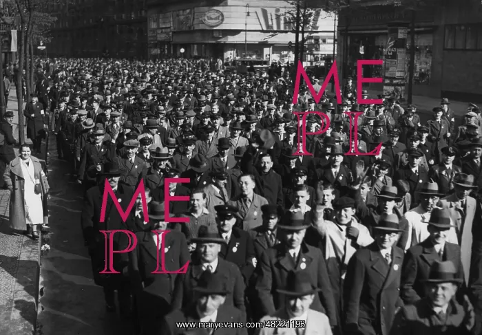 : March in Berlin on May 1, 1936 : March in Berlin on May 1, 1936