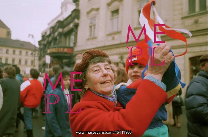 : March - general strike - Narodni (National) street : March - general strike - Narodni (National) street