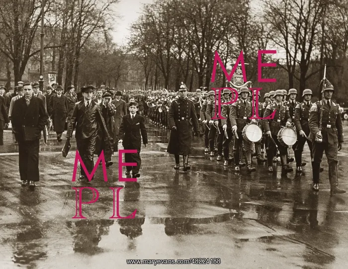 : March of the Guard in Berlin, 1936 : March of the Guard in Berlin, 1936
