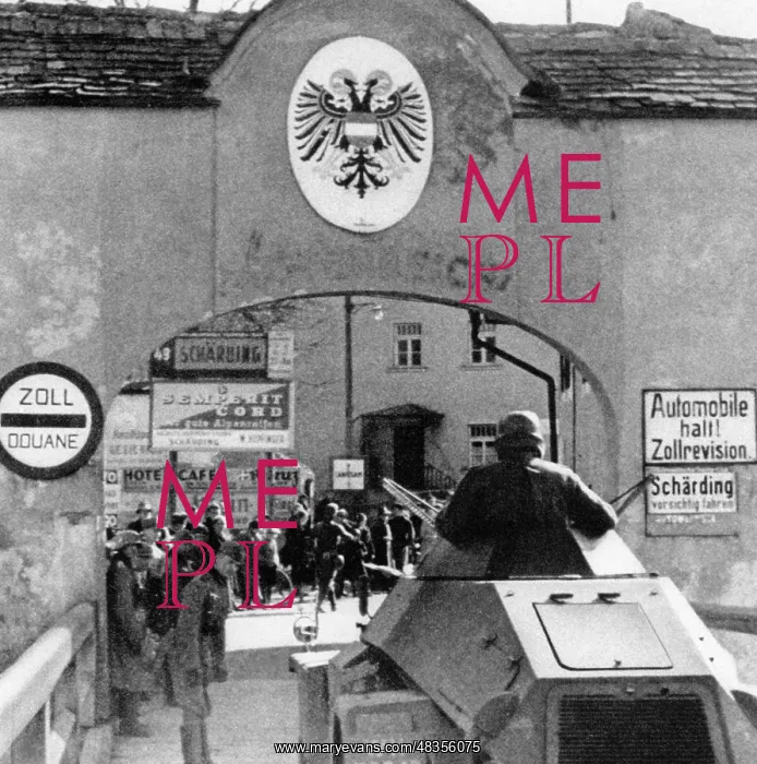 : March-in of German troops in Schaerding, 1938 : March-in of German troops in Schaerding, 1938